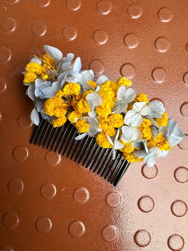 Dried Flower Hair Clip