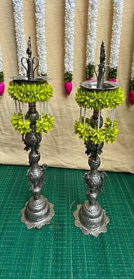 Lamp Toran