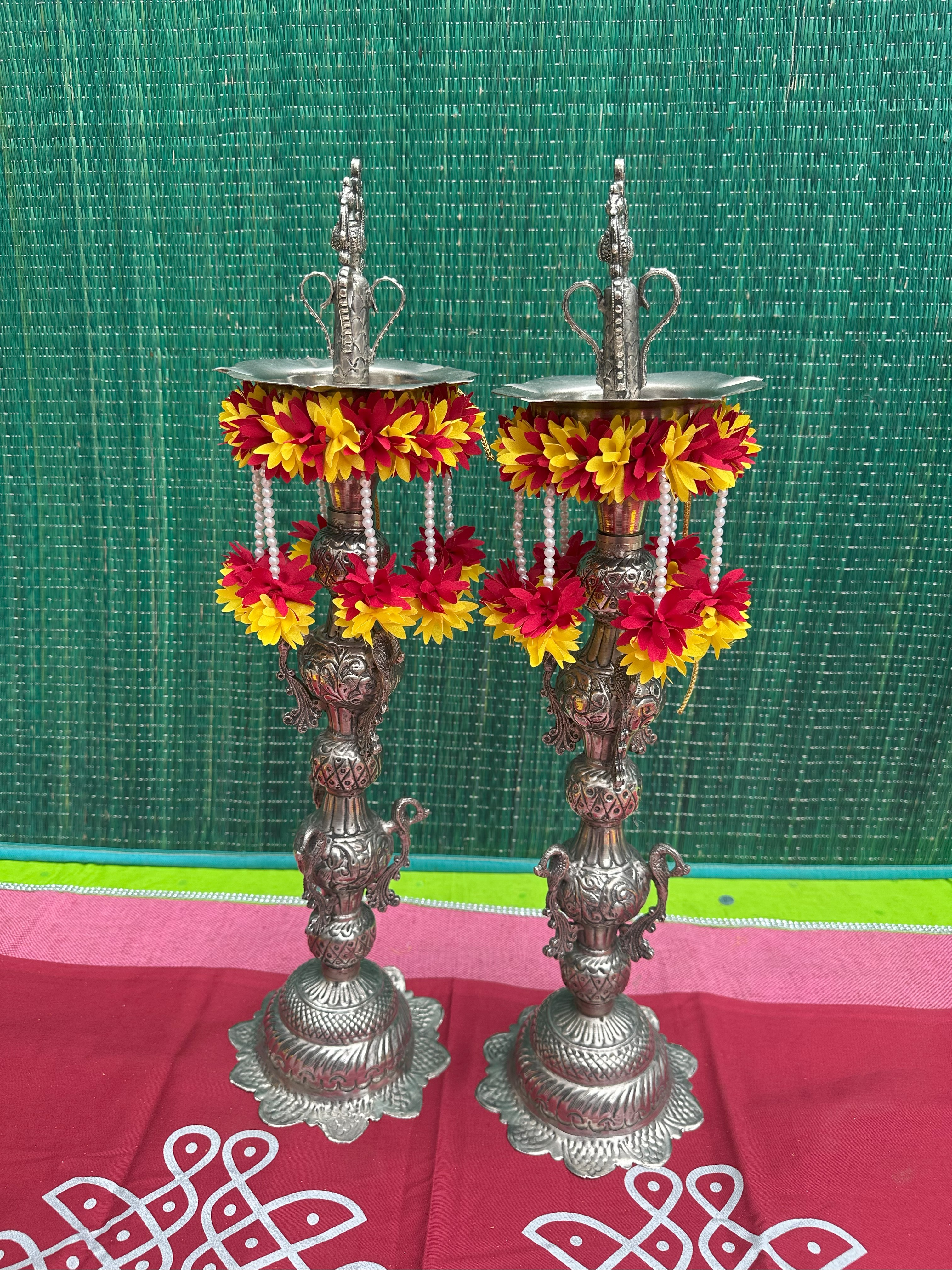 Lamp Toran