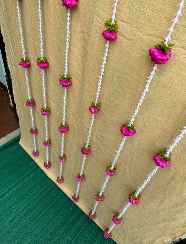Open Lotus Flower Lilly String 1 Open Lotus Flower Lilly String 1